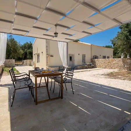 Holiday home Elichrysos House Kagkatika